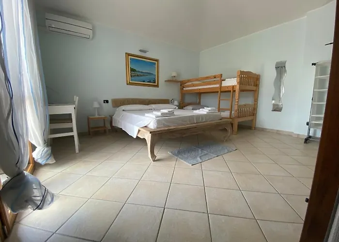 Villa Villa Holiday Home *