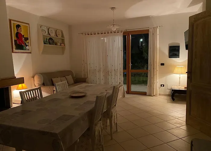 Villa Villa Holiday Home Porto Pino