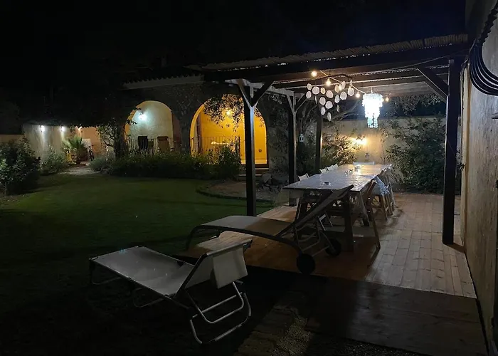 Villa Holiday Home *